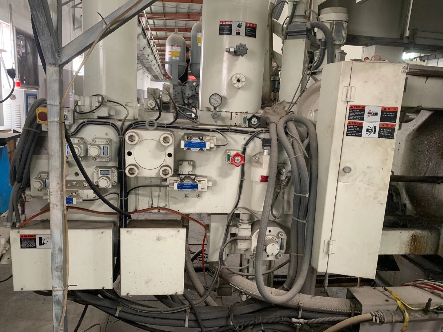 White Used Toshiba 250t Die Casting Machine
