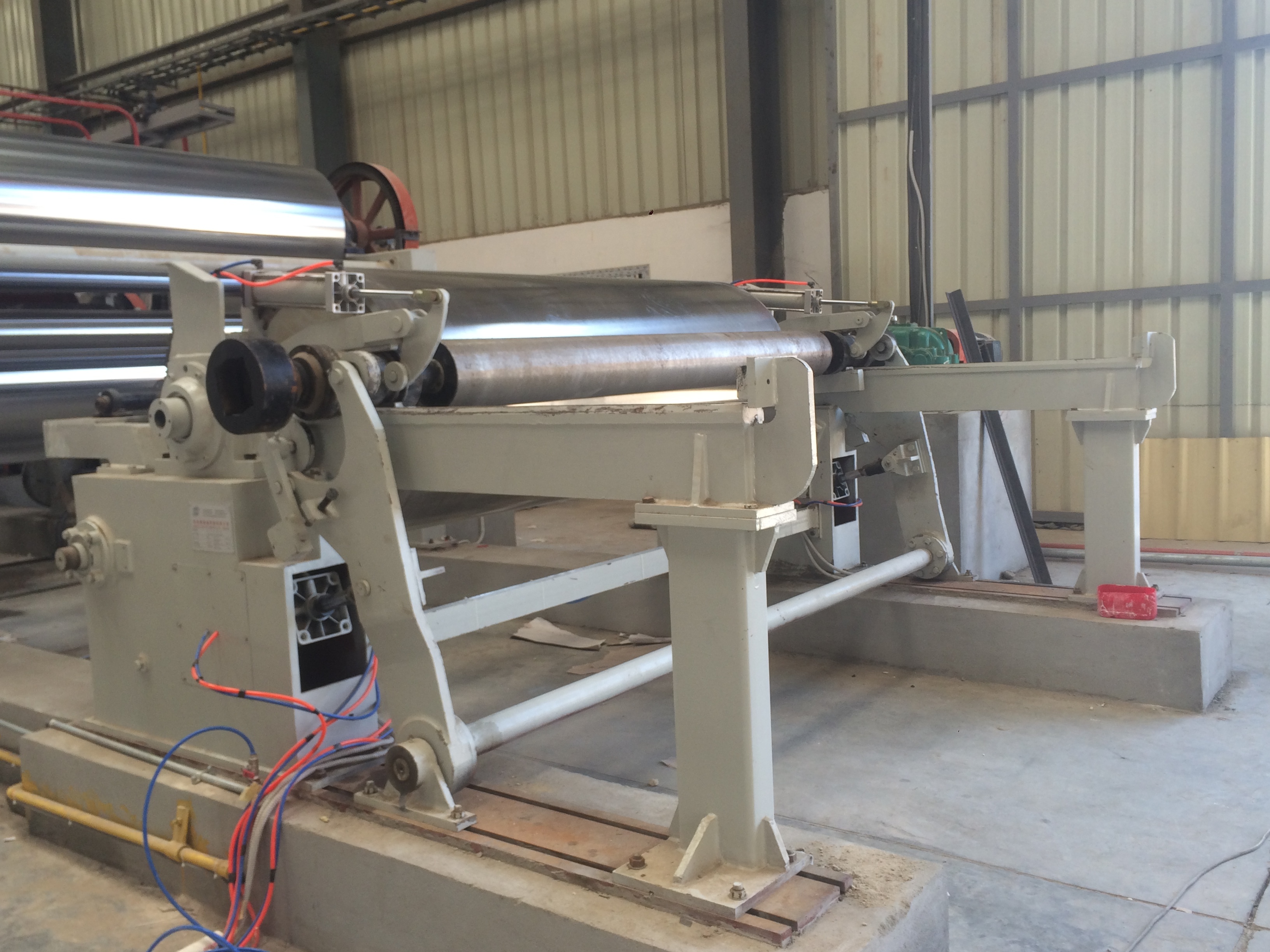 Customerized Packaging And Color Printing Paper Machine