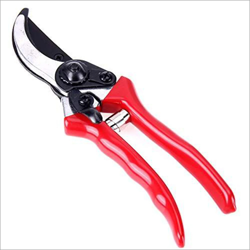 Garden Pruner Application: Agriculture