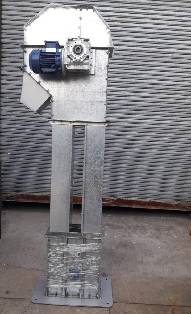 Spices Cleaning Machine - Mild Steel Build, 2-3 Tph Capacity | Automatic Control System, Frequency Speed Control, 1 Year Warranty