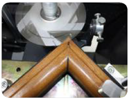 Semi-automatic Modular End Milling And Corner Cleaning Machine
