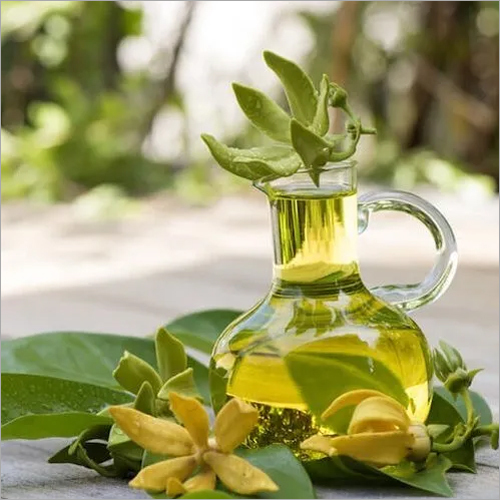 Ylang Ylang Essential Oil - Pure Herbal Extract, Colorless to Pale Yellow Liquid, Pleasant Linalool Aroma, All Age Groups Suitable