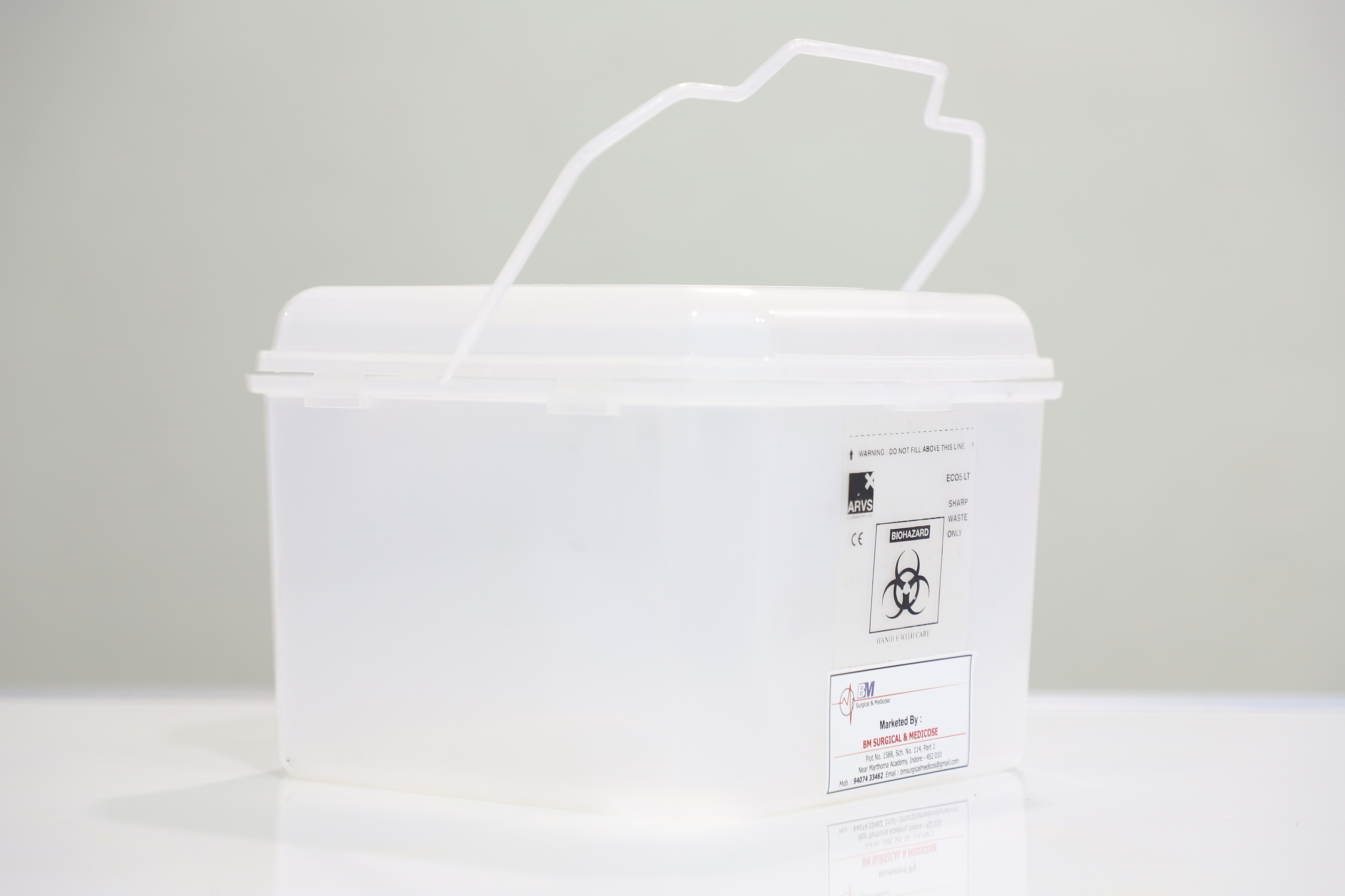 Medical Waste Sharp Container - Hdpe Plastic, 15x12 Inches, Transparent | Puncture Resistant, Hermetic Closure, Manual Operation, Portable