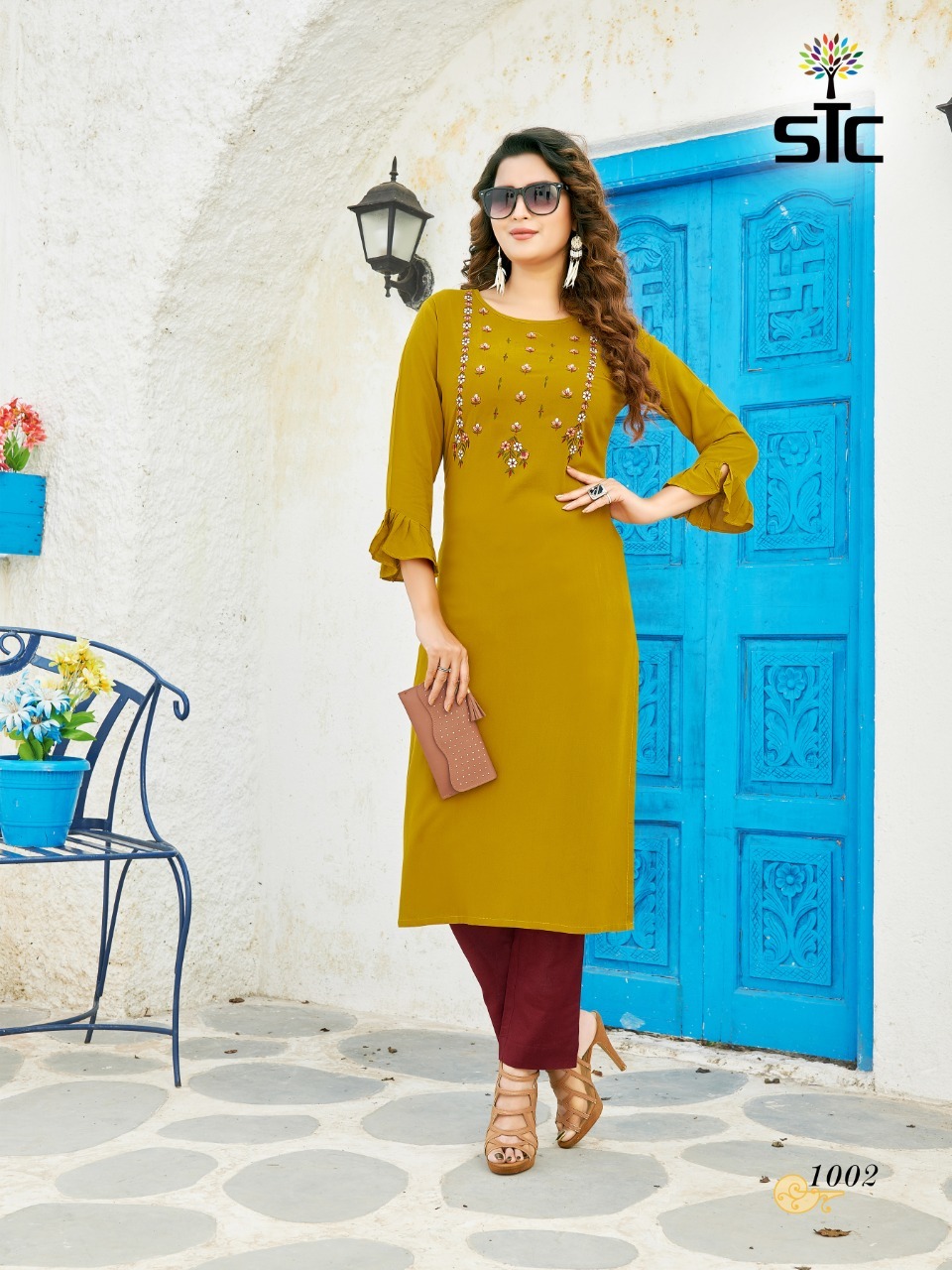 Dry Cleaning Rayon Glorious Kurti