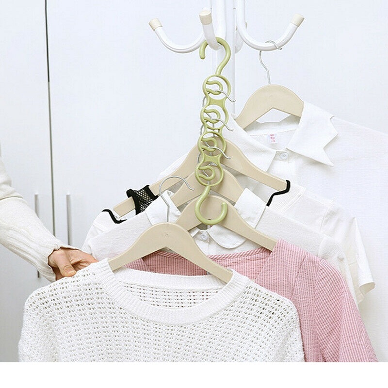 4 Hole Space Saving Clothes Hanger - Plastic, 32.5 X 5.4 X 0.8 Cm Dimensions | Lightweight 60g, Versatile Use For Various Clothing Types