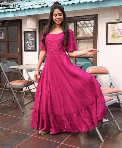 नया लॉन्चिंग पार्टीवियर गाउन आयु समूह: सभी प्रकार