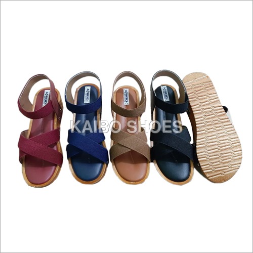 मल्टीकलर लेडीज़ फैंसी सैंडल