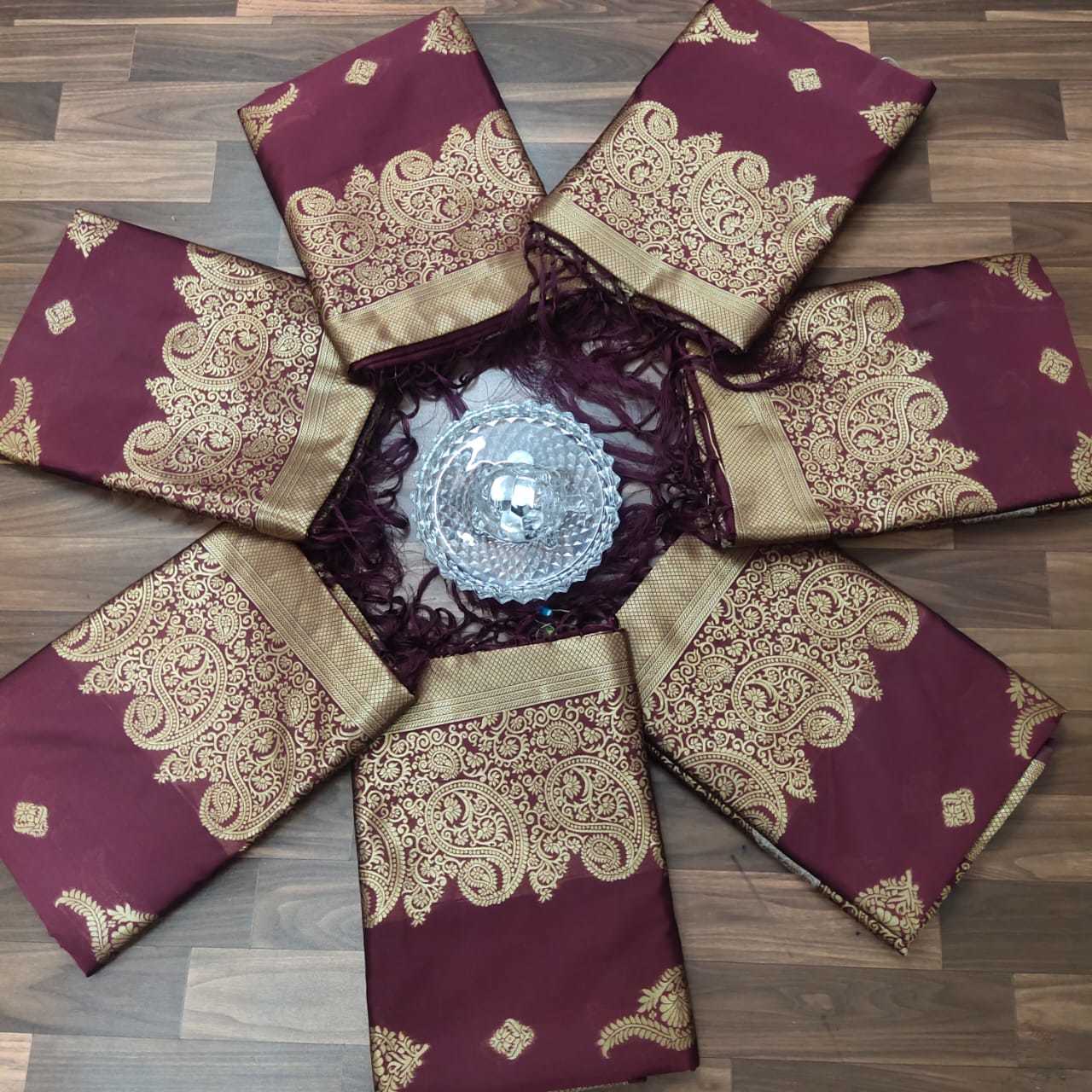 Kanchipuram Silk Saree - 5.5m With Pallu And Blouse, Deep Maroon Shade With Zari Buttars, Ideal For Festivals And Functions