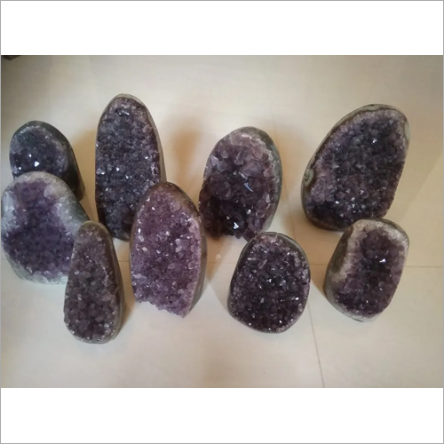 अमेस्टिक स्टोन