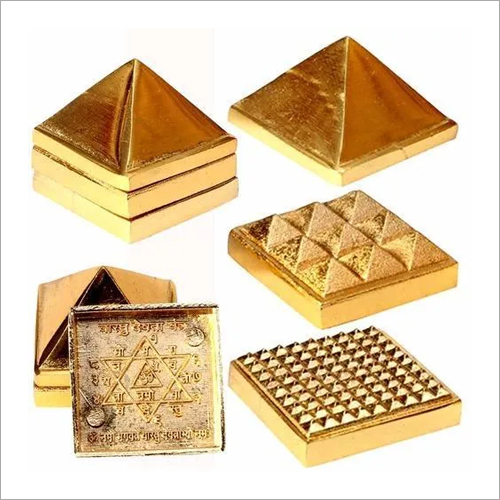 वास्तु पिरामिड