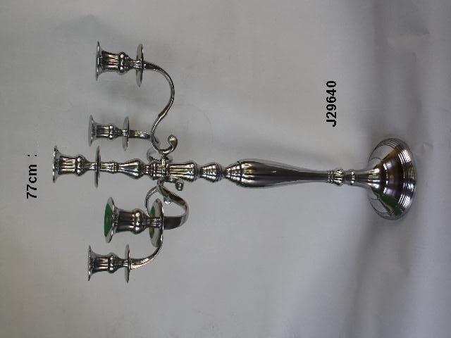 Aluminium Candle Holder - 21 Cm & 18 Cm, Mirror Polished Finish, Round Modern Design In Silver
