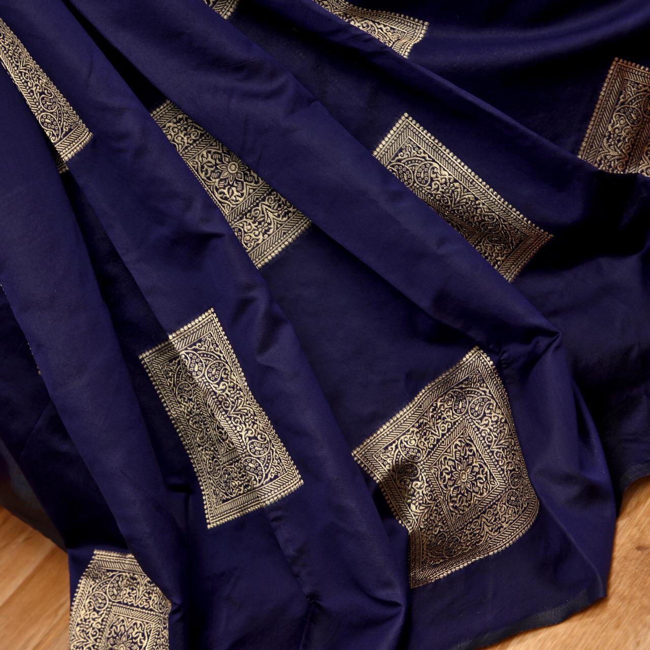 Riwayat Classical Art Woven Kanchipuram Litchi Silk Saree - Metallic Blue, Black & Green With Golden Zari | Traditional Checks, Shiny Gold Blouse, Rich Pallu