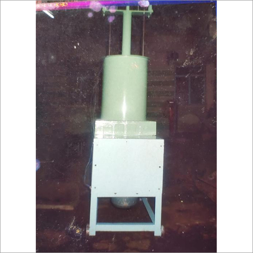 नारियल काटने की मशीन