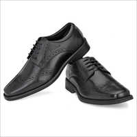 पुरुषों के लिए काले चमड़े के औपचारिक ब्रोग्स जूते