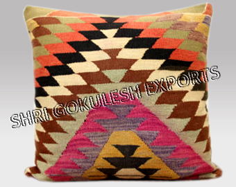 Woolen Vintage Sofa Cushion Covers Dimensions: 45X45  Centimeter (Cm)