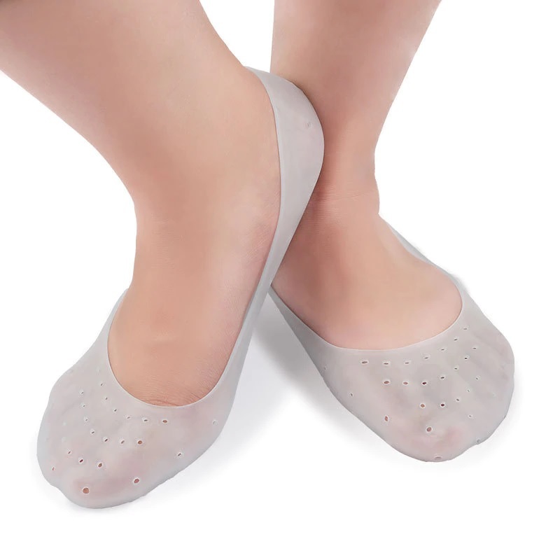 Full Silicone Moisturizing Socks (Random Color) - Silicone Material, Free Size, Weight: 130g | Perfect For All, Soft Moisturizing Socks Pair