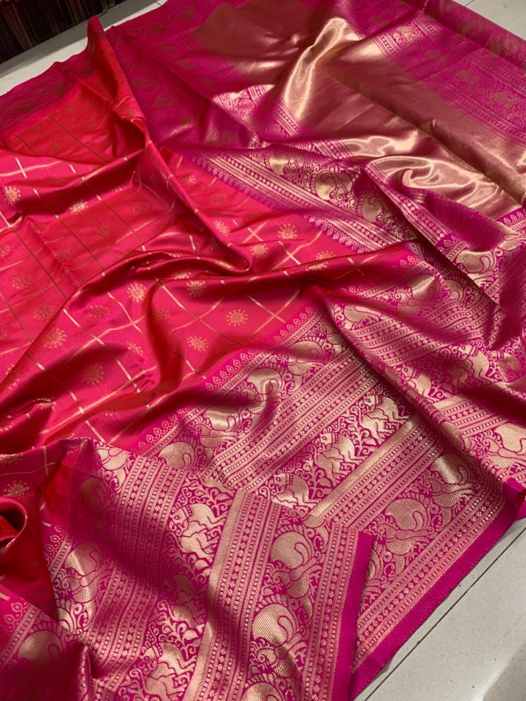 Multi Colour Hevy Rich Gajari Pink Belt With Gold Weaving Zari Border Saree