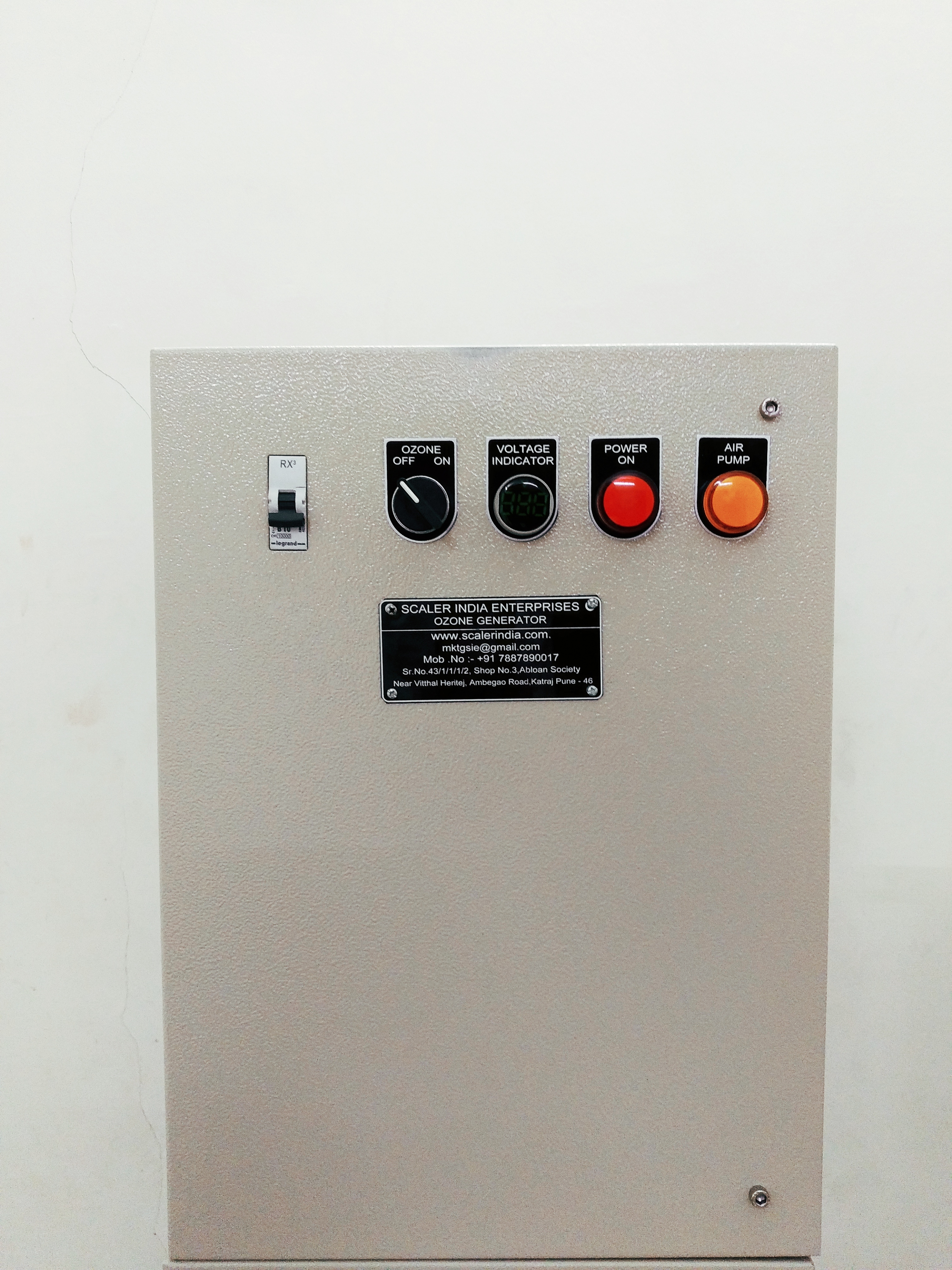 Aquaculture Ozone Generator - Stainless Steel, 460x380x230 Cm, Ivory White | 20 Gm/hr Ozone Output, Automatic Operation, 500 Ma Power, 1 Year Warranty