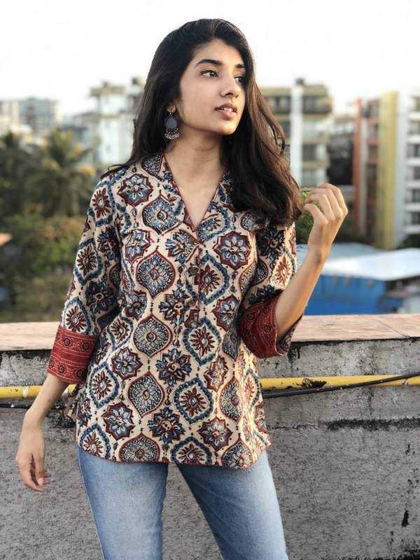 Multi Top Fancy