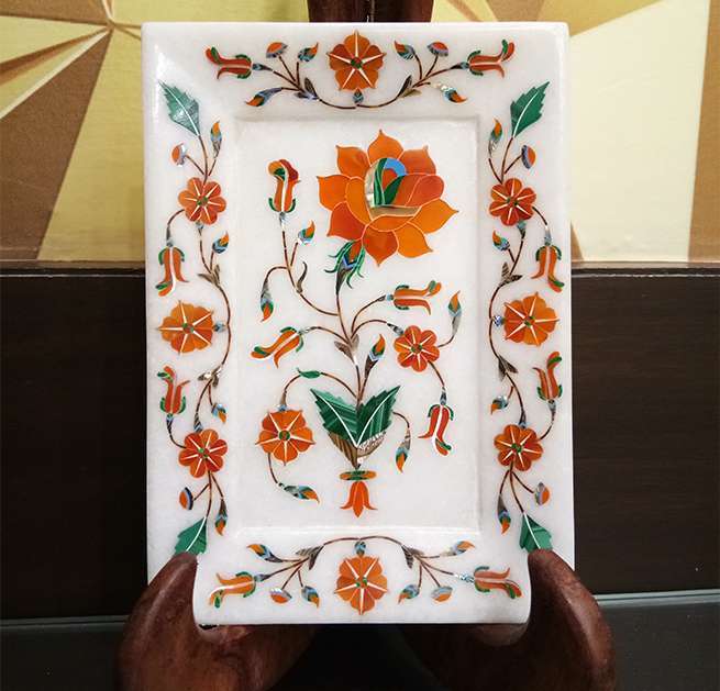 Printed Marble Chess Board - Marble 10x15 Cm White, Polished Finish, Floral Inlay, Elegant Decorative Design