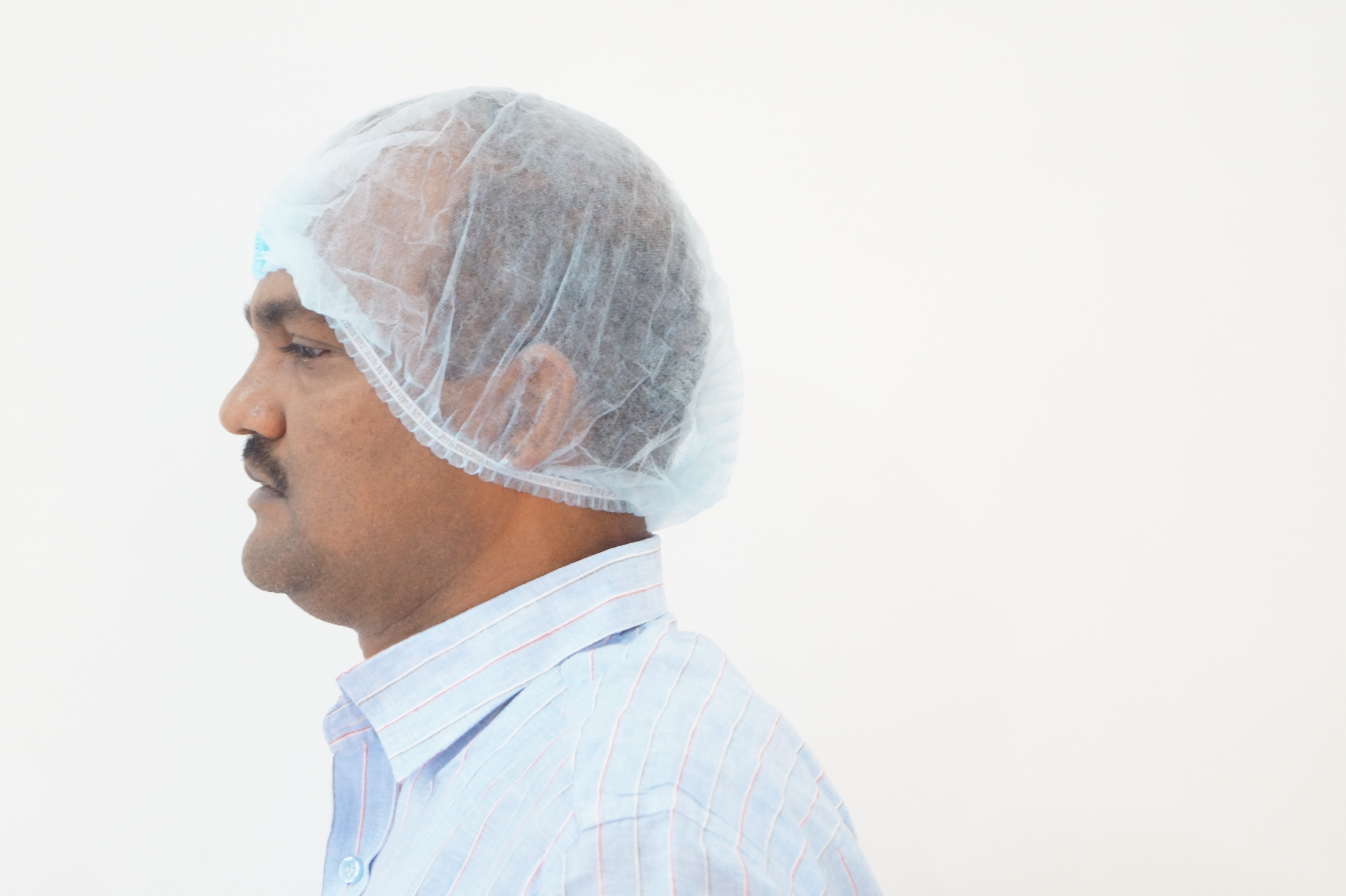 Bouffant Cap Disposable - Non Woven Fabric, 15gsm To 30gsm Thickness | Waterproof, Individual Packing, Ultrasonic Sealed, Available In Blue, Green, White