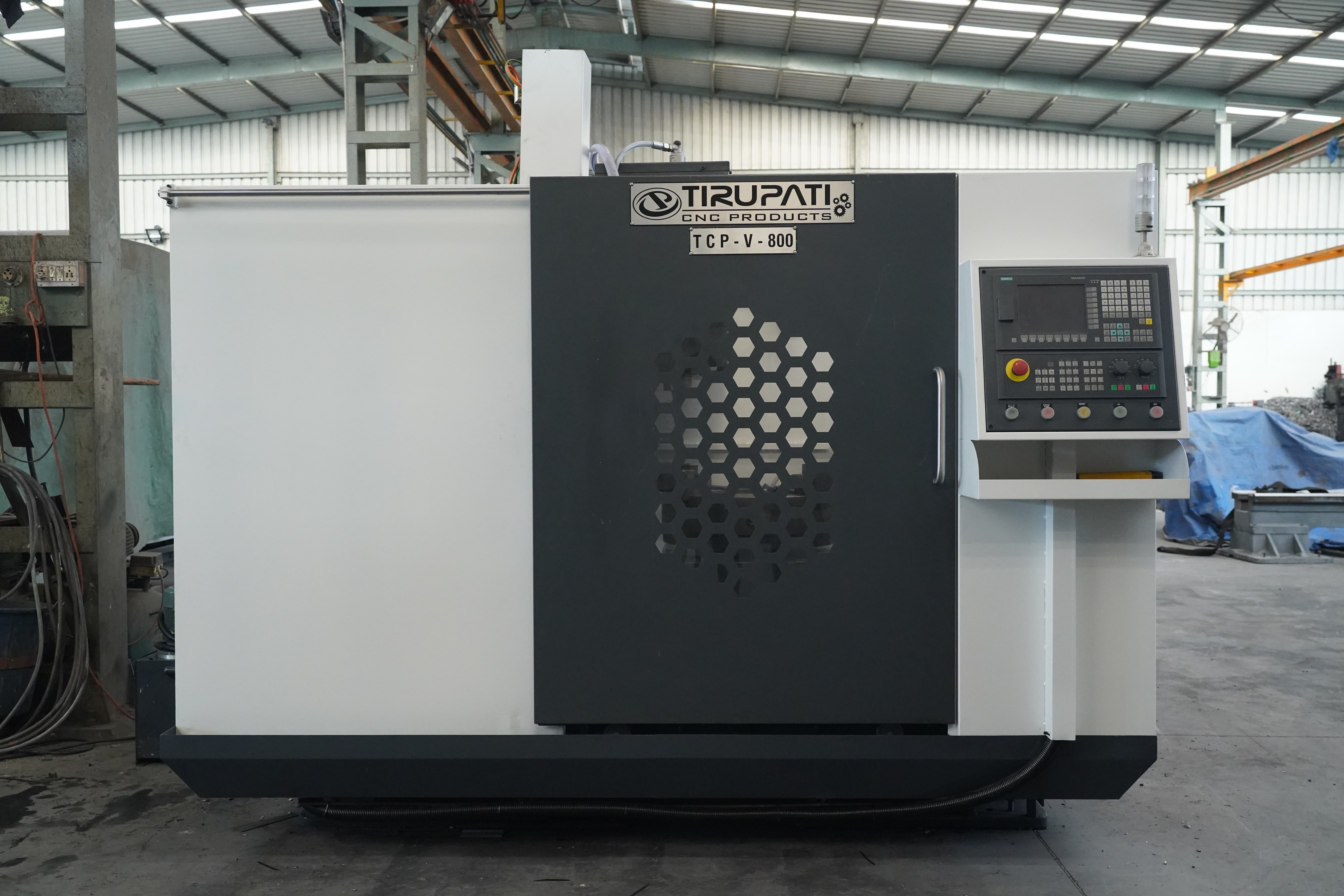 Tcp-v-500 (3 Axis) Cnc Drilling Machine - Color: White
