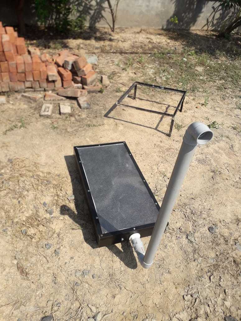 Black 2.5 Kg Capacity Solar Baby Dryer