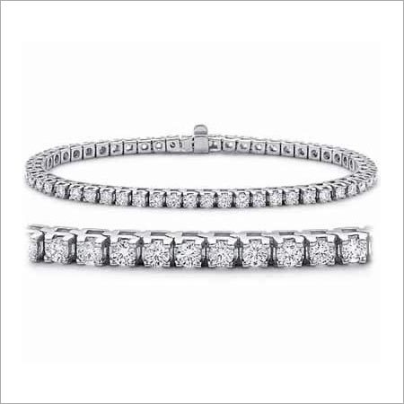 ब्रेसलेट