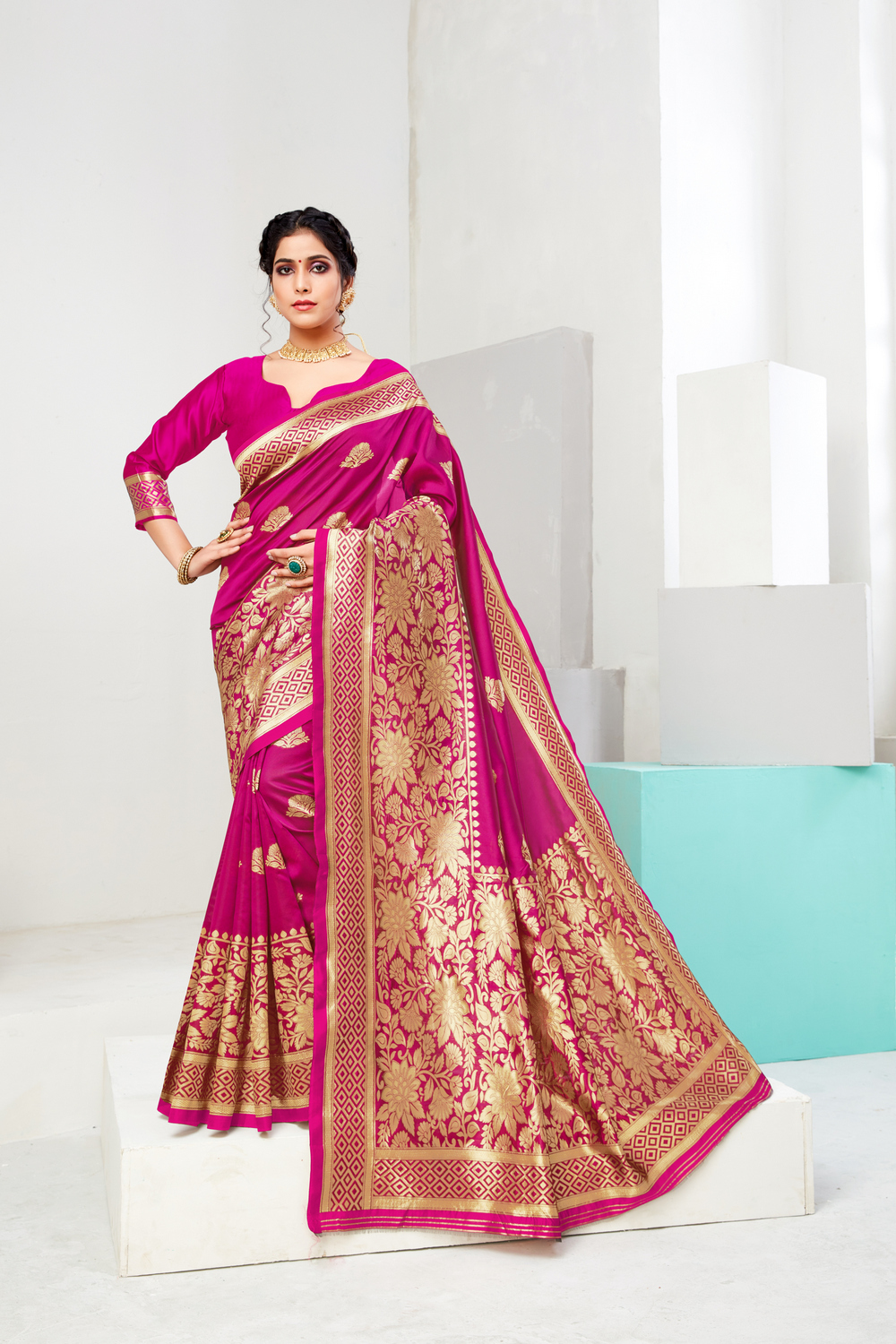 Lichi Cotton Saree - 5.40 Meter Length & 0.80 Meter Blouse , Multi-color Jacquard Print For Party Wear Across All Seasons