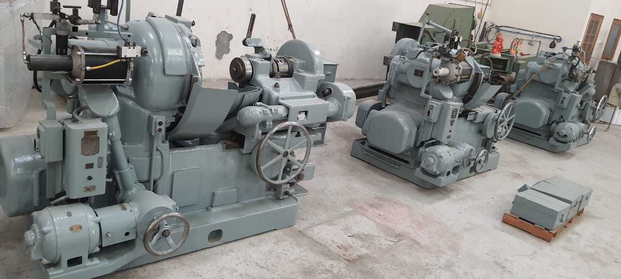 Straight Bevel Gear Generator - Gleason 12 Model, Max Diameter 433 Mm, Max Module 8.5 Mm, Weight 5,000 Kg | Semi-automatic, Normal Cnc Operation