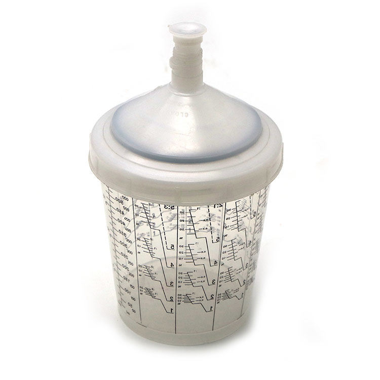 Spray Mixing Cup Hardness: Rigid
