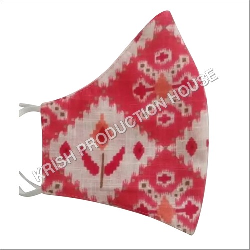 ब्लैक प्रिंटेड मास्क