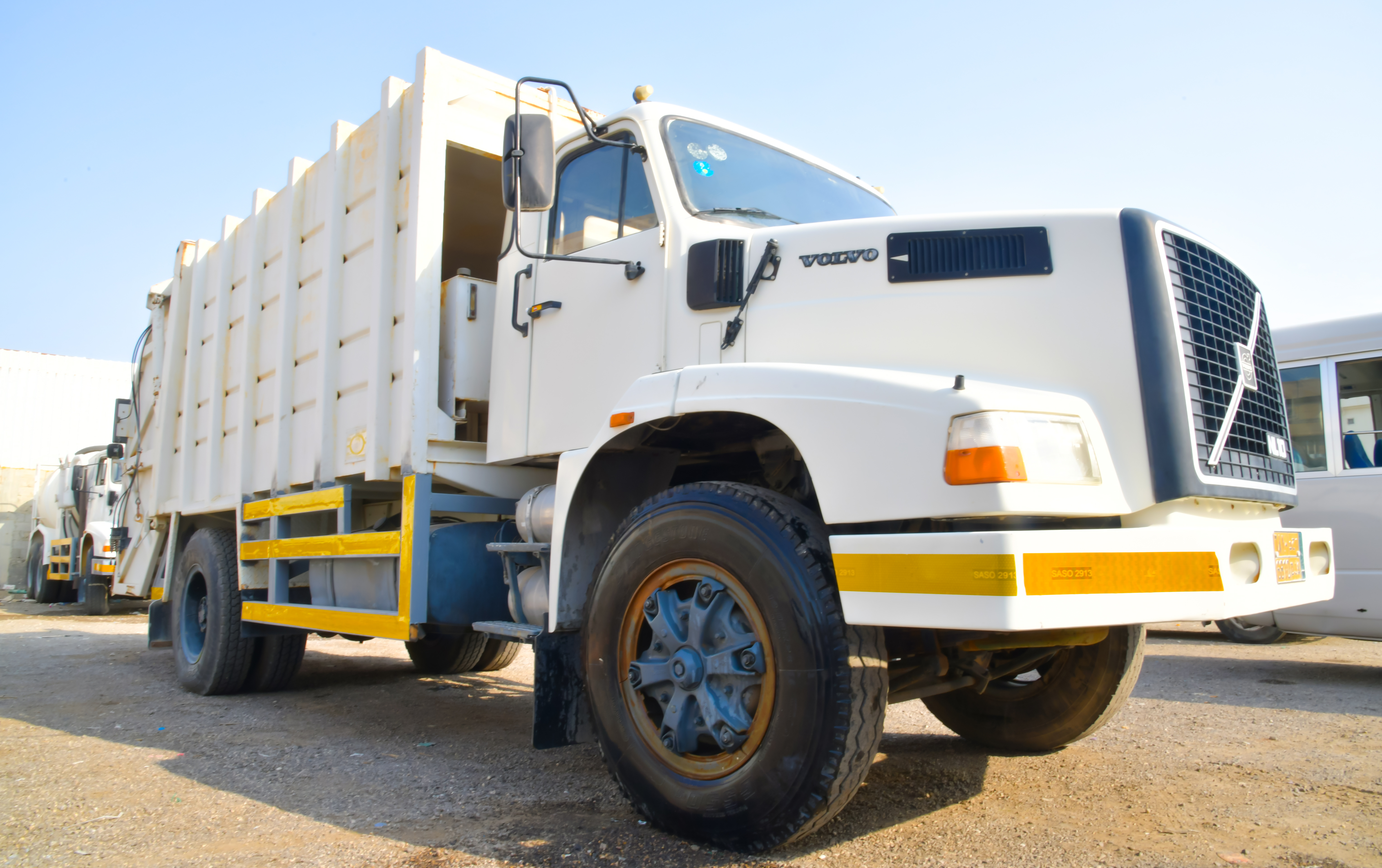 Volvo Nl 10 Garbage Truck