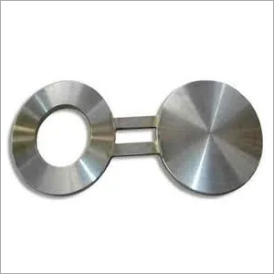 स्टेनलेस स्टील फ्लैंग्स सेक्शन शेप: राउंड
