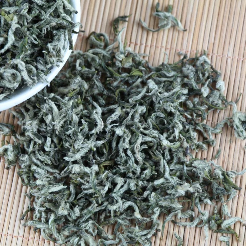 Flowery & Fruity Flavour Tea Green Dong Ting Biluochun Green Tea Leave
