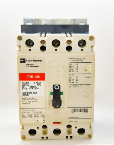 सर्किट ब्रेकर्स