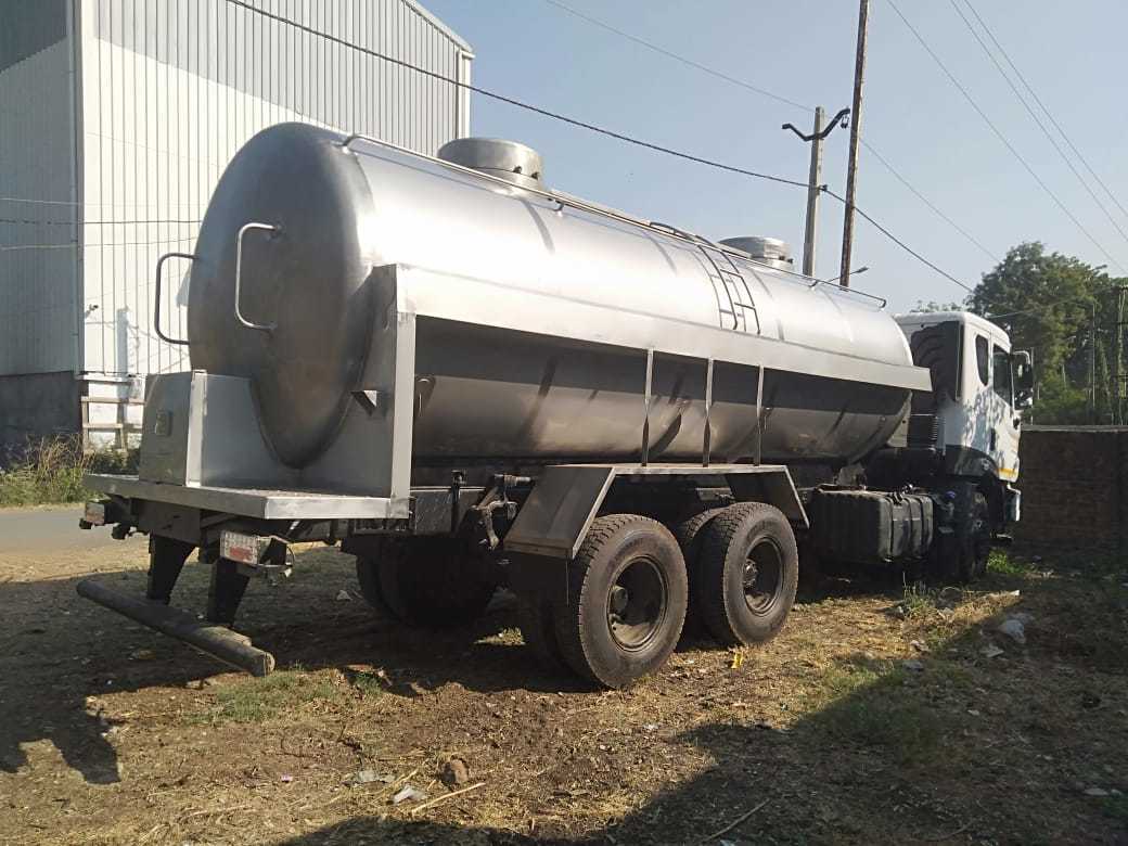 Road Milk Tank
