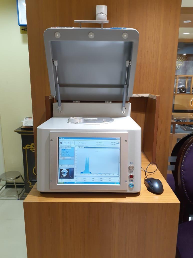 Off White Amdoit Gold Testing Machine