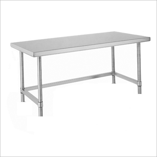 एसएस डाइनिंग टेबल