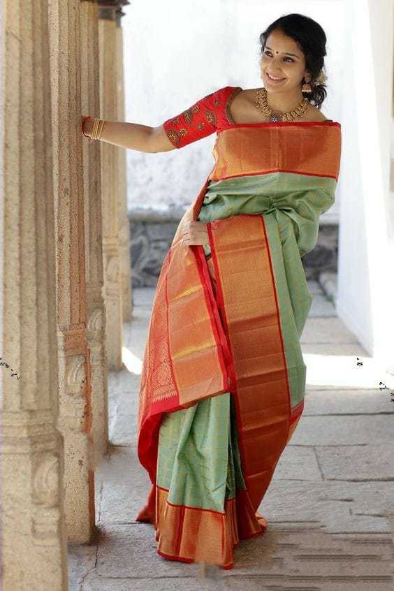 Multi Colour Ladies Designer Soft Lichi Silk Saree
