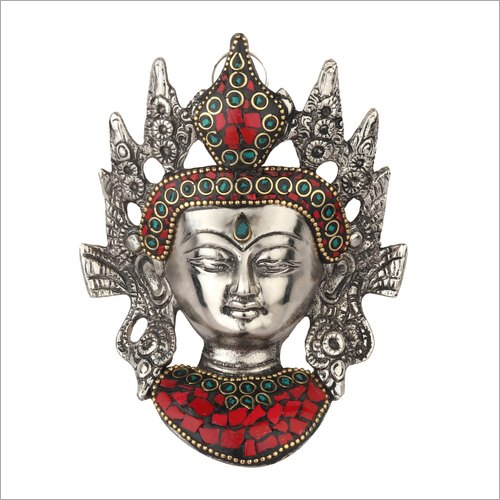 लॉर्ड तारा मेटल वॉल्स हैंगिंग