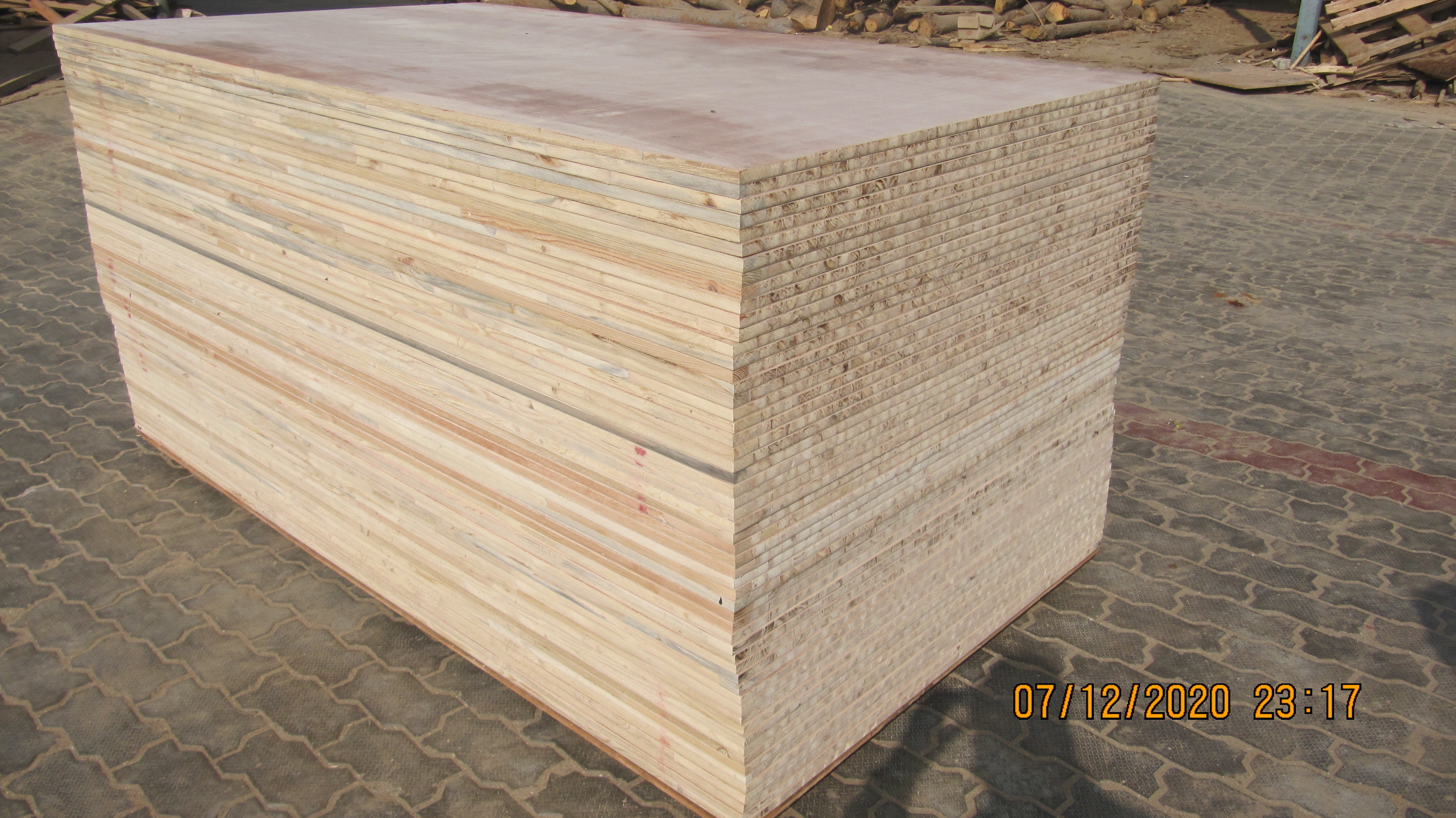 Poplar Block Board Grade: First Class