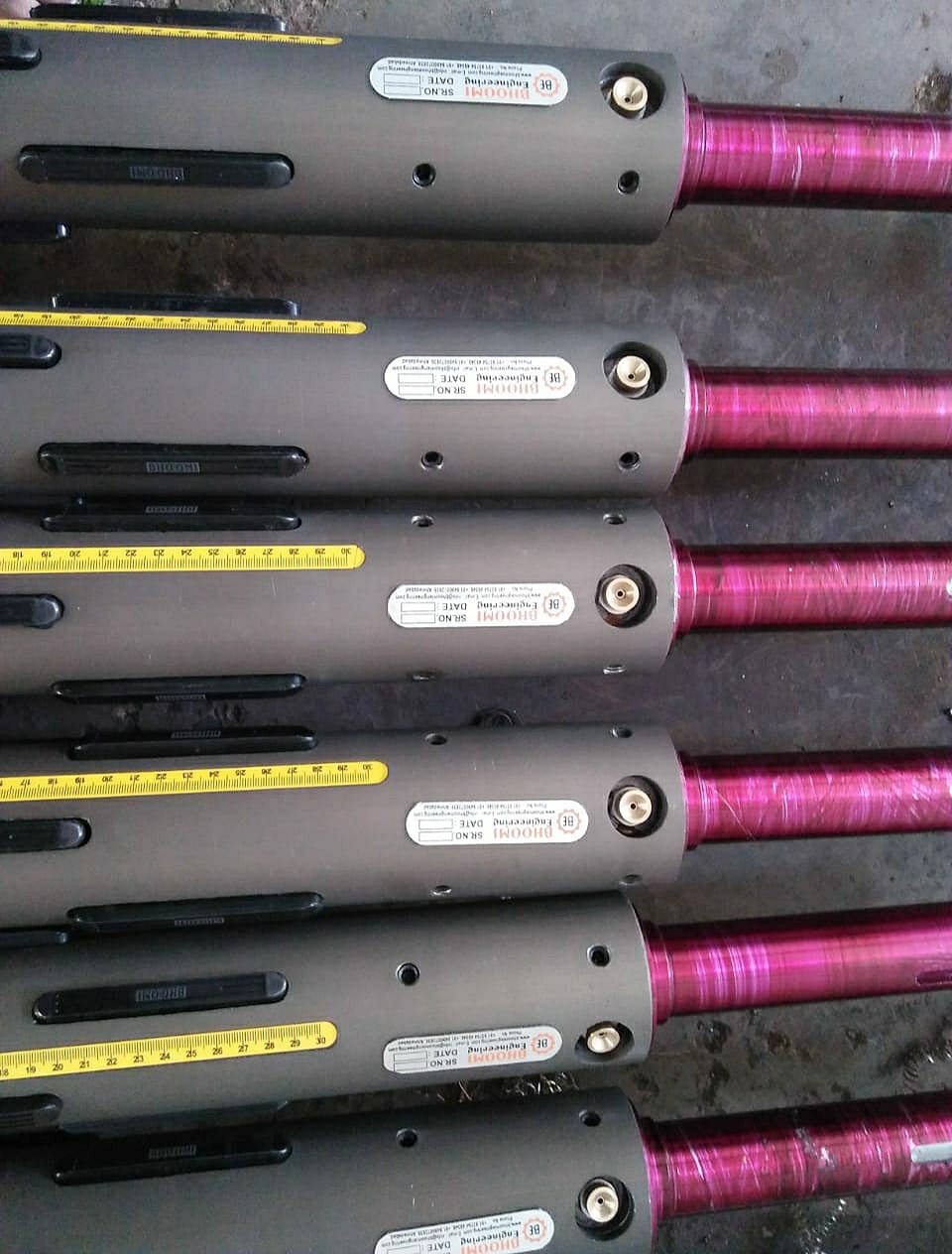 Lug Type Air Expanding Shaft - 50 Mm Diameter, 74 Mm To 300 Mm Diameter, Up To 5 Meter Length | Strong Rigid Design, Ideal For Winding And Rewinding Applications