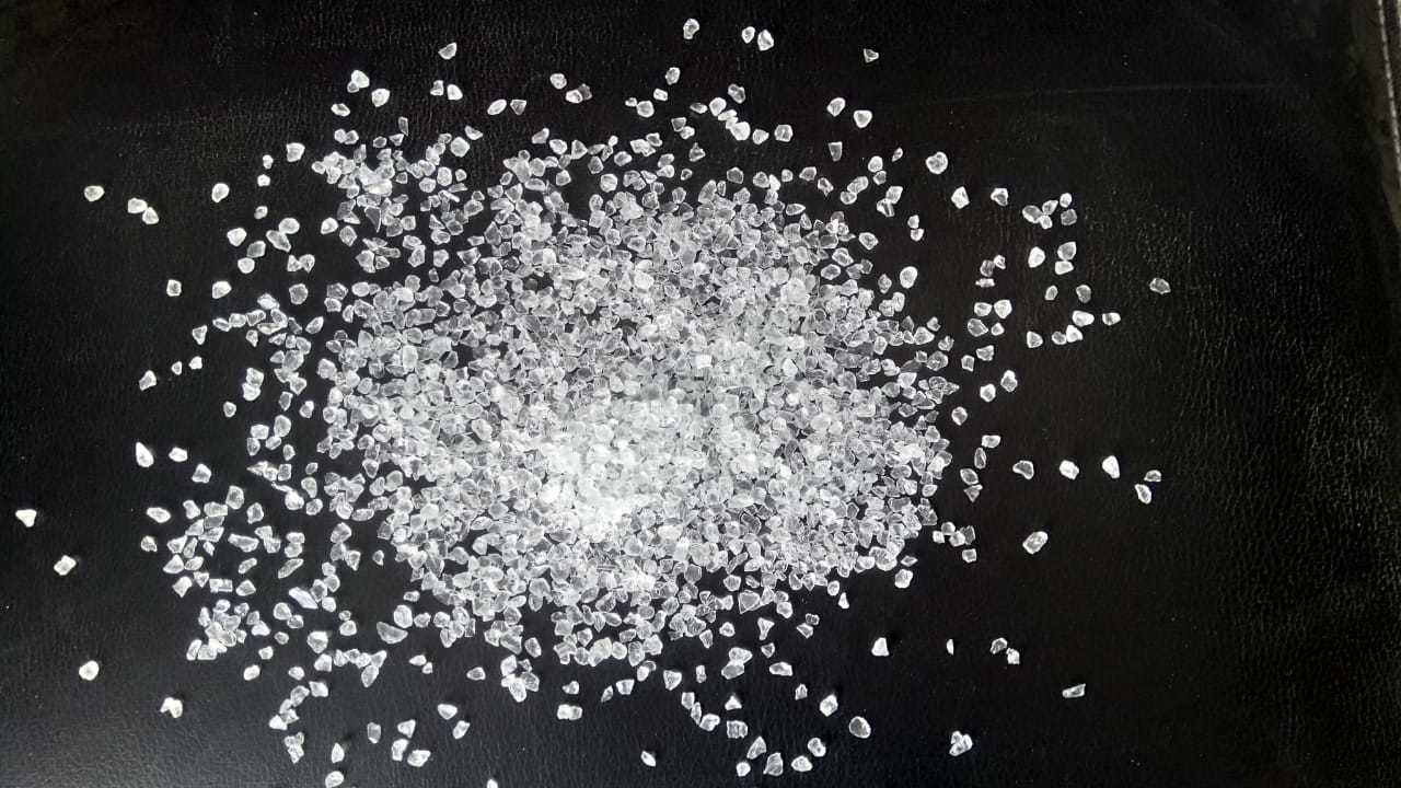 Crushed Cutlet Glass Chips For Terrazzo Floor And Tiles Glass Beads For Epoxy Flooring And Decoration - Size: 3-4 Mm