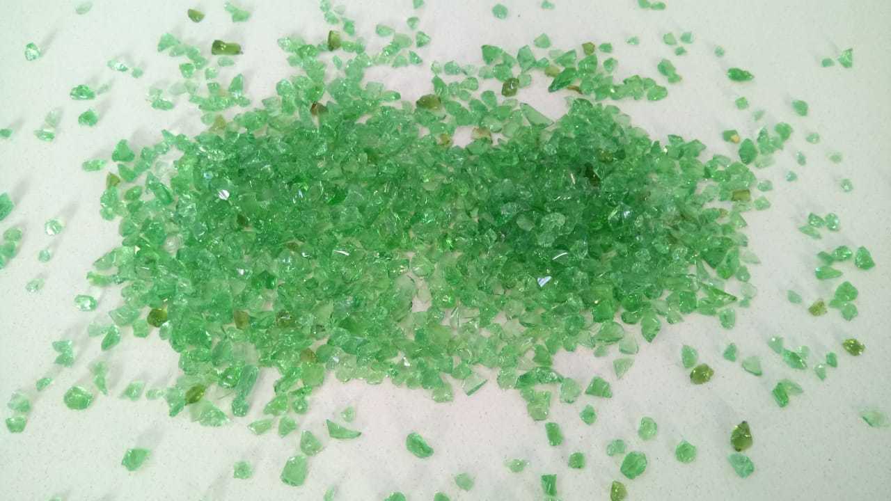 Crushed Cutlet Glass Chips For Terrazzo Floor And Tiles Glass Beads For Epoxy Flooring And Decoration - Size: 3-4 Mm