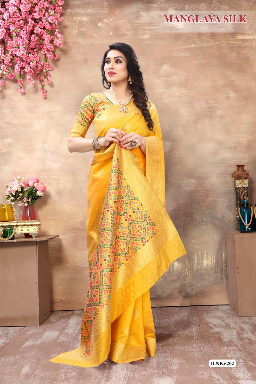 Traditional Elegant Lichi Soft Silk Women's Party Wear Saree