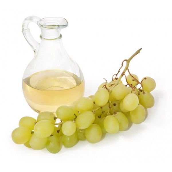 Grape Seed Oil - Pure Essential Oil Extract | Herbal Composition Mild Characteristic Odor Oily Liquid Form Suitable For All Age Groups