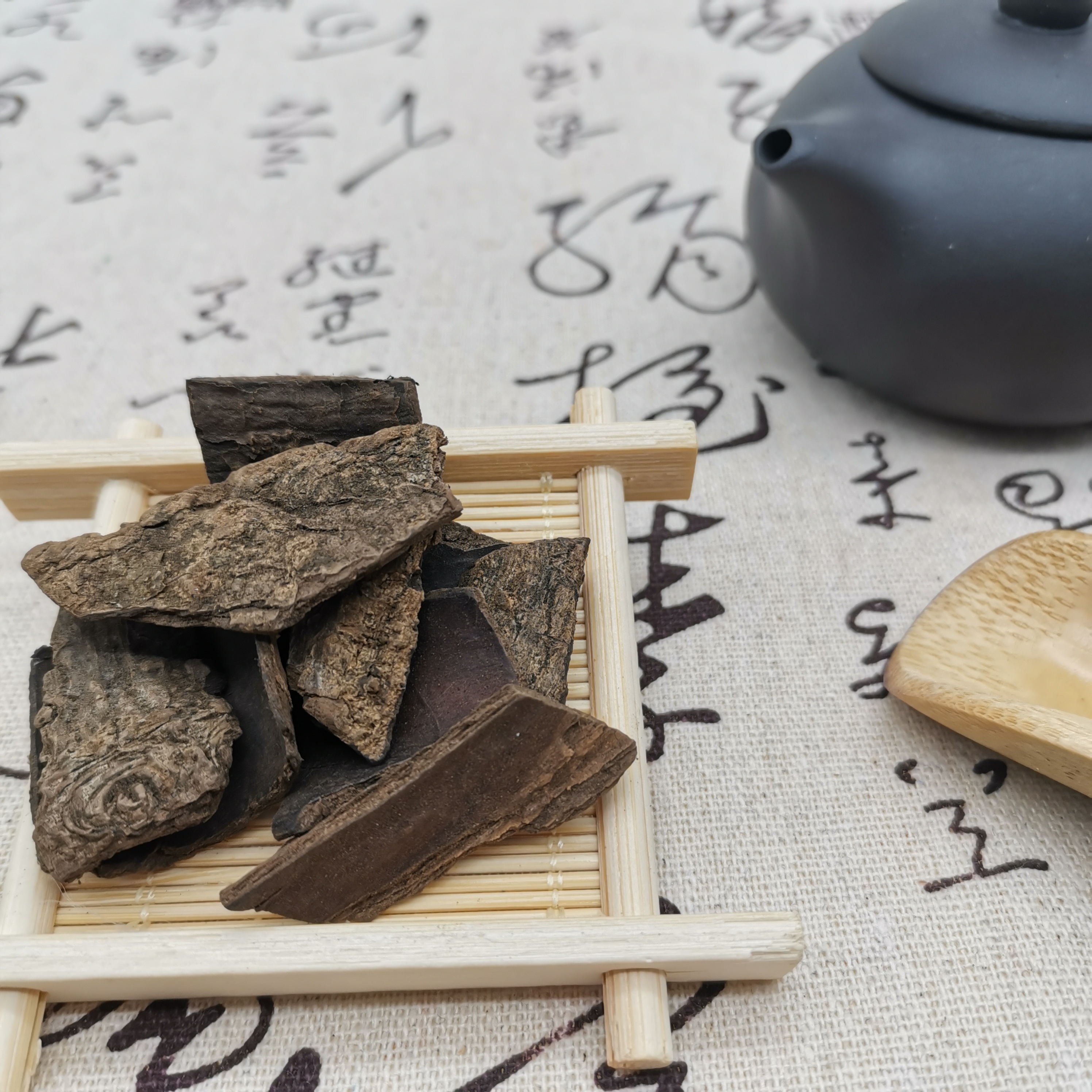 Raw Material Du Zhong Eucommia