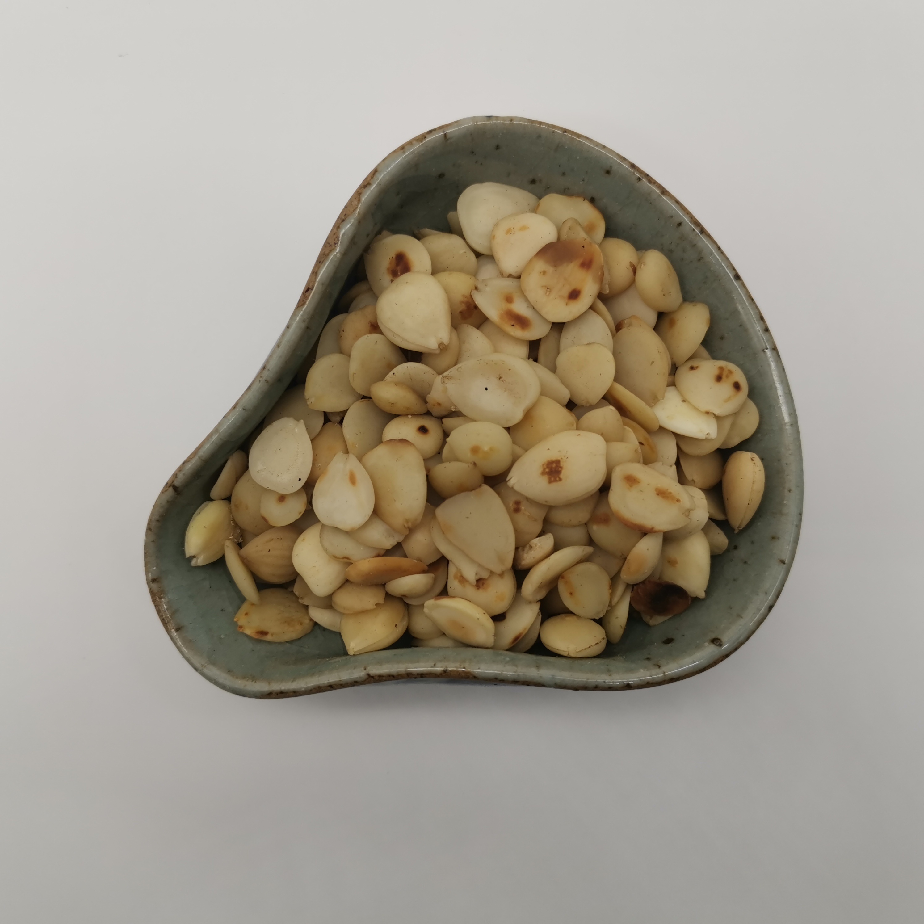 Wholesale Original Bulk Taste And Healthy Apricot Kernel With Shell