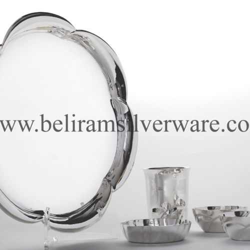 Scalloped Edges Circular Silver Thali Set